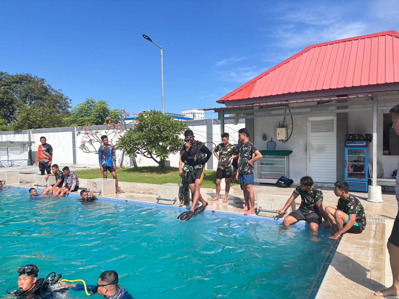 Tingkatkan Profesionalisme Prajurit Matra Laut, Satlinlamil 3 Gelar Latihan Selam Dasar Tingkatkan Profesionalisme Prajurit Matra Laut, Satlinlamil 3 Gelar Latihan Selam Dasar