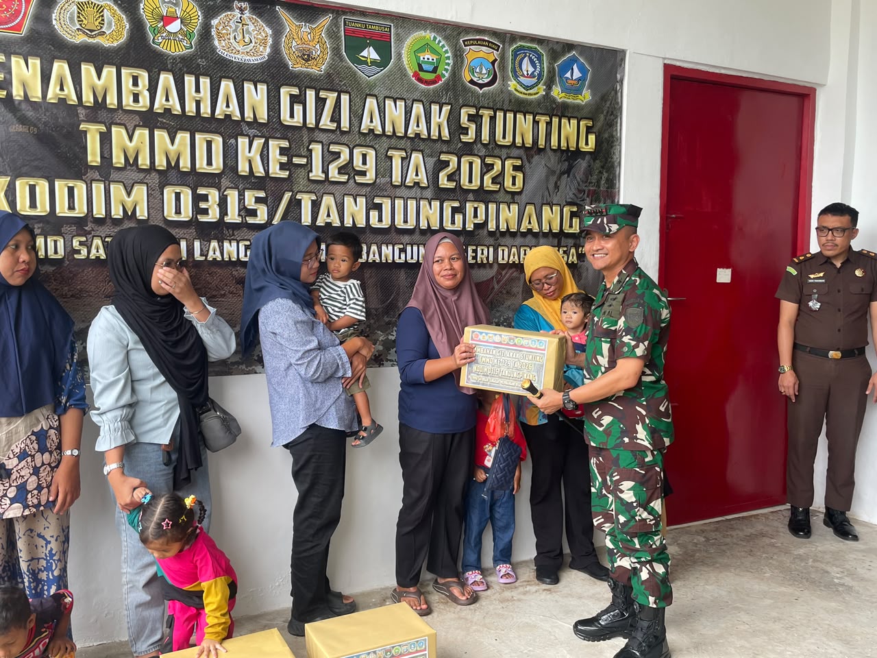 Danlanal Bintan Hadiri Kunjungan Tim Wasev TMMD Ke-129 TA. 2026 Kodim 0315/Tanjungpinang Danlanal Bintan Hadiri Kunjungan Tim Wasev TMMD Ke-129 TA. 2026 Kodim 0315/Tanjungpinang