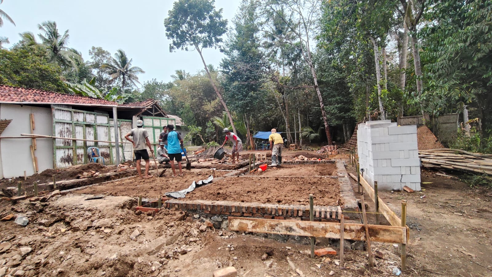 Bakti TNI AD untuk Rakyat di Kebumen, Dorong Pembangunan Infrastruktur dan Kesejahteraan Masyarakat Bakti TNI AD untuk Rakyat di Kebumen, Dorong Pembangunan Infrastruktur dan Kesejahteraan Masyarakat