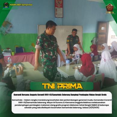 Danramil Bersama Anggota Koramil 0901-03/Samarinda Seberang Dampingi Pembagian Makan Bergizi Gratis Danramil Bersama Anggota Koramil 0901-03/Samarinda Seberang Dampingi Pembagian Makan Bergizi Gratis