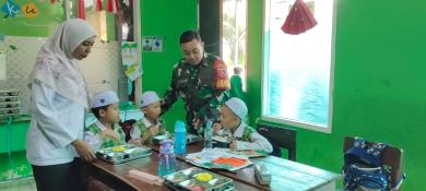 Melalui Babinsa Kodim 0901/Samarinda Lakukan Pendampingan untuk Penerima Manfaat Program MBG Melalui Babinsa Kodim 0901/Samarinda Lakukan Pendampingan untuk Penerima Manfaat Program MBG