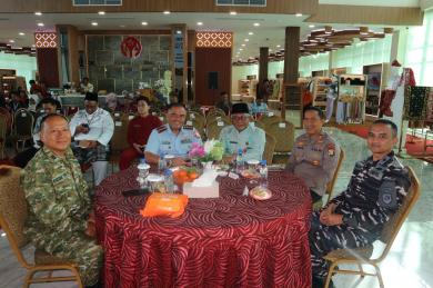Danlanal Bintan Hadiri Pencanangan Sensus Ekonomi 2026 Kota Tanjungpinang Danlanal Bintan Hadiri Pencanangan Sensus Ekonomi 2026 Kota Tanjungpinang