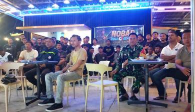 Babinsa Koramil 0901-05/Samarinda Utara Hadiri Nobar Piala Dunia 2026 Bersama Warga Kelurahan Sambut Babinsa Koramil 0901-05/Samarinda Utara Hadiri Nobar Piala Dunia 2026 Bersama Warga Kelurahan Sambut
