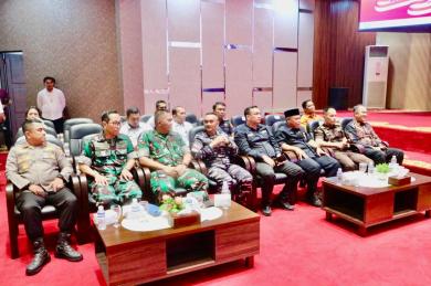 Danlanal Bintan Wakili Dankodaeral IV Hadiri Rapat Paripurna DPRD Kepri