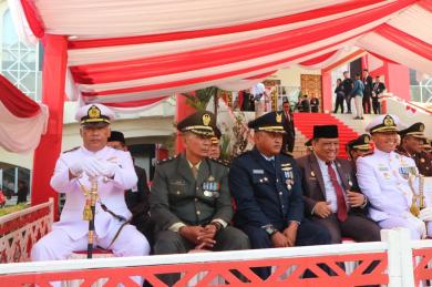 Posal dan Posbinter Jajaran Lanal Bintan Turut Meriahkan Upacara HUT Ke-81 Kemerdekaan RI Posal dan Posbinter Jajaran Lanal Bintan Turut Meriahkan Upacara HUT Ke-81 Kemerdekaan RI